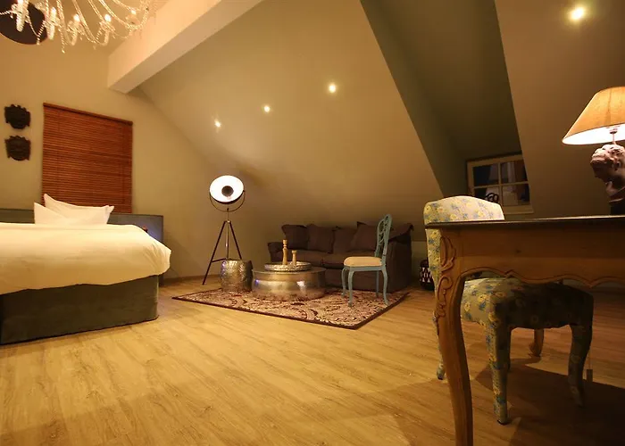 Hotel Viii 4*